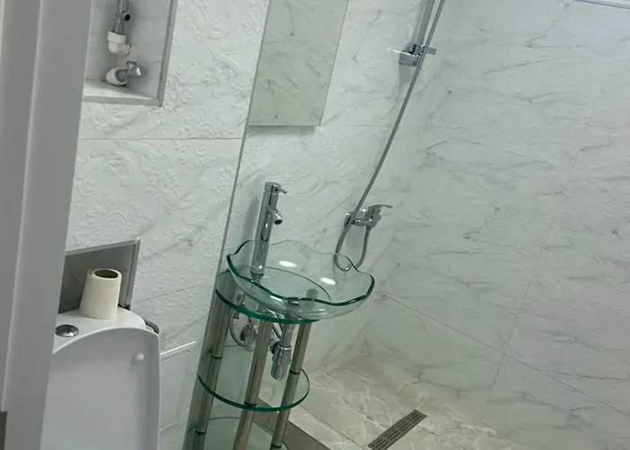 De Inchiriat Apartman *